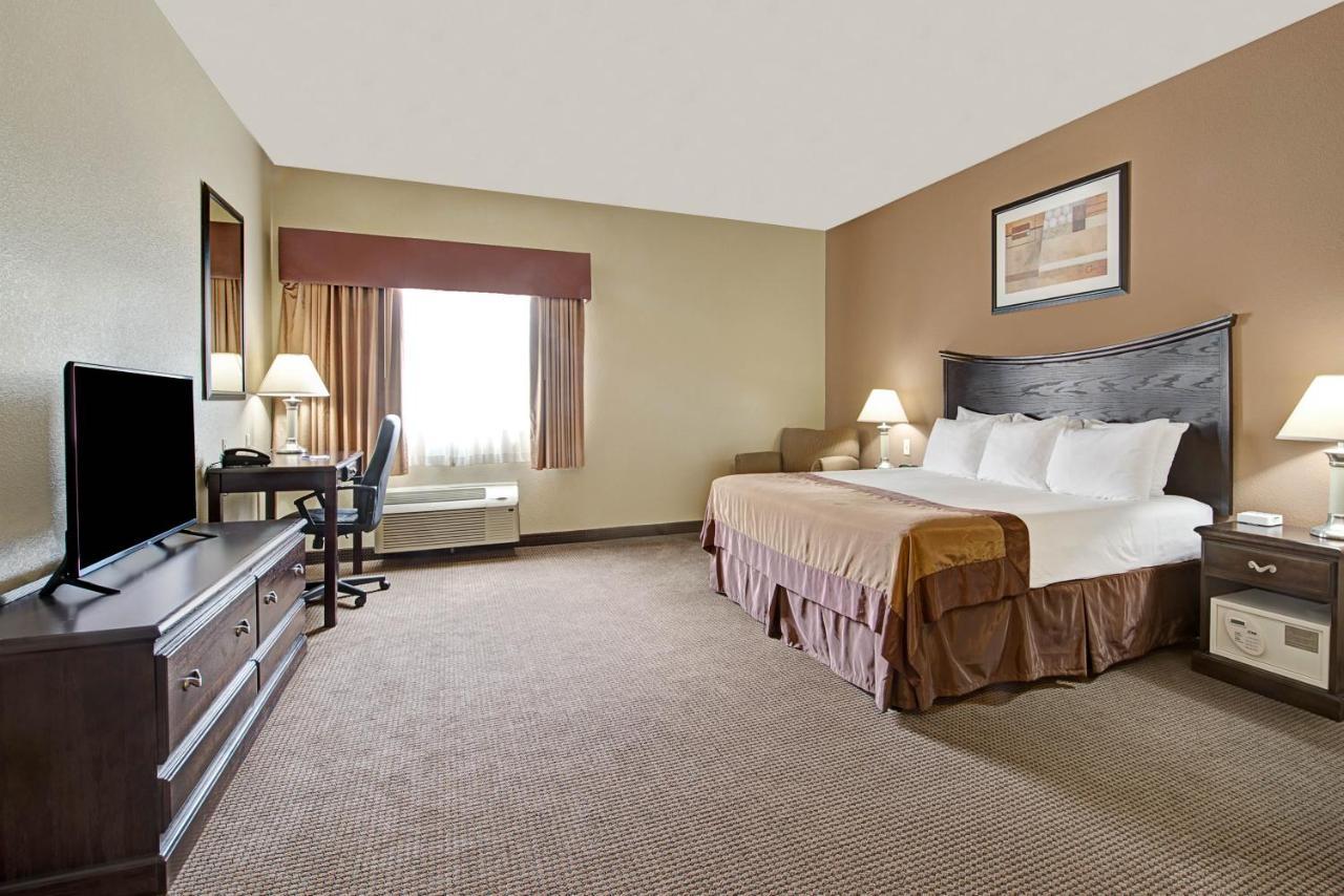 Baymont By Wyndham Decatur Hotel Ngoại thất bức ảnh