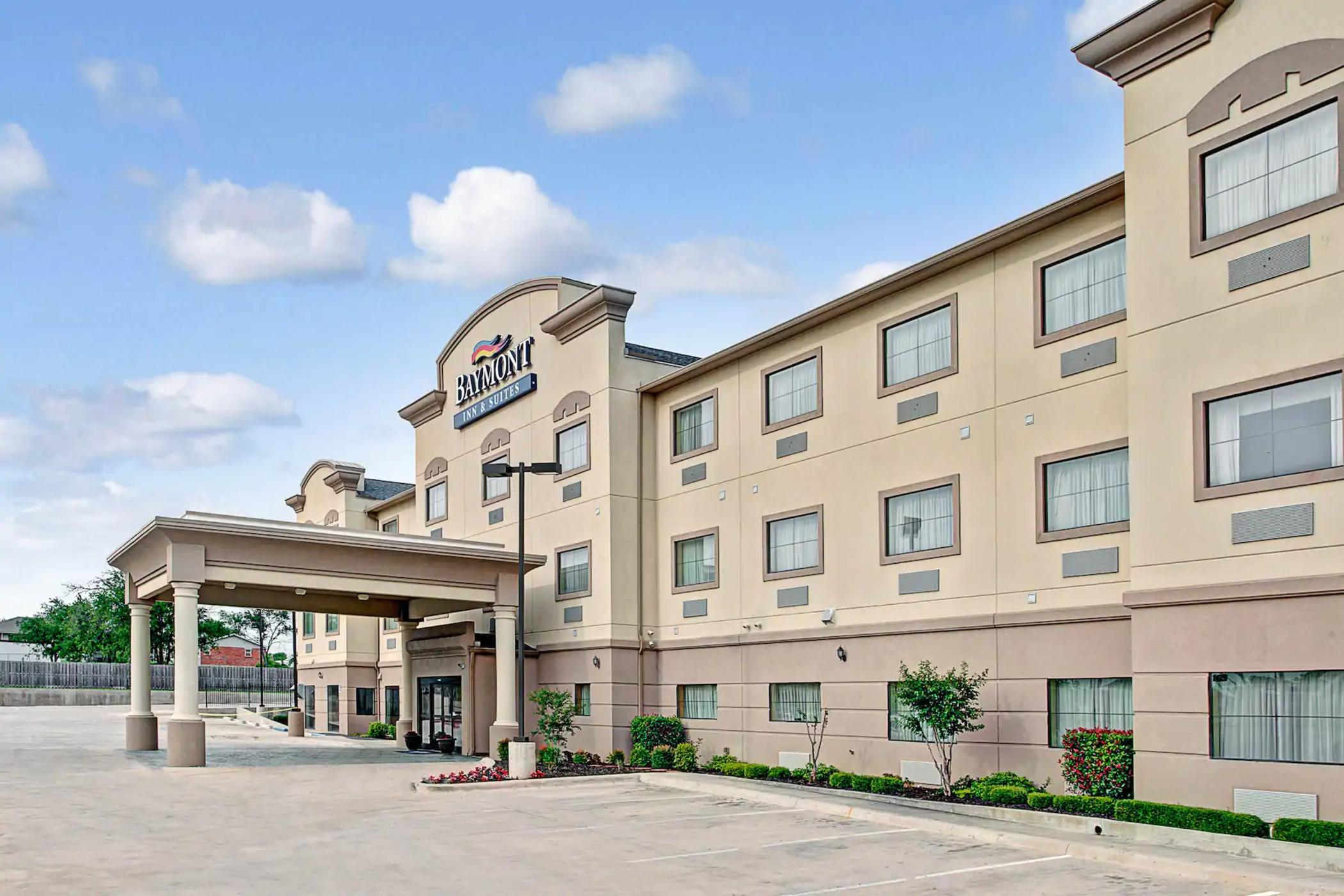 Baymont By Wyndham Decatur Hotel Ngoại thất bức ảnh