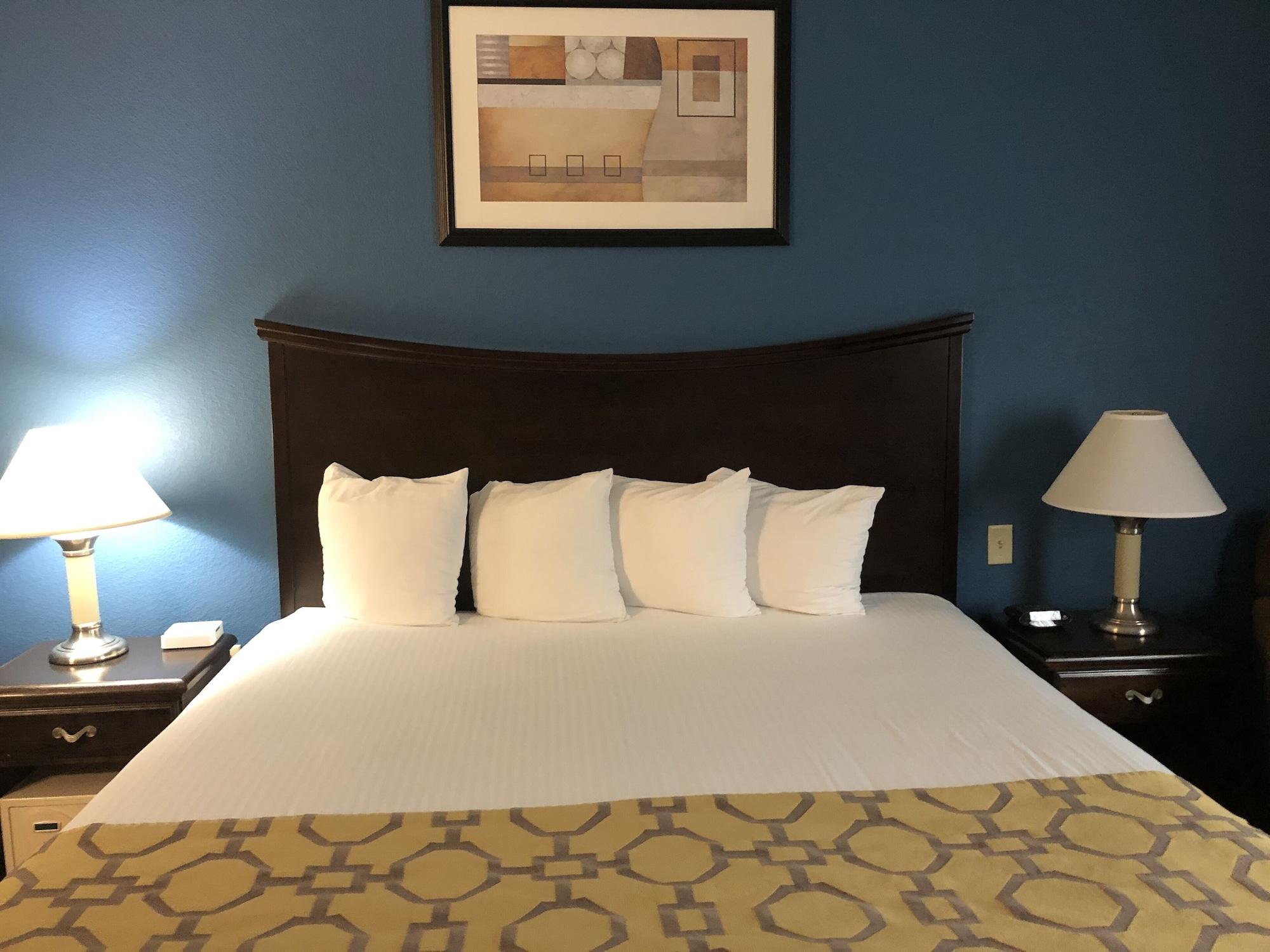 Baymont By Wyndham Decatur Hotel Ngoại thất bức ảnh